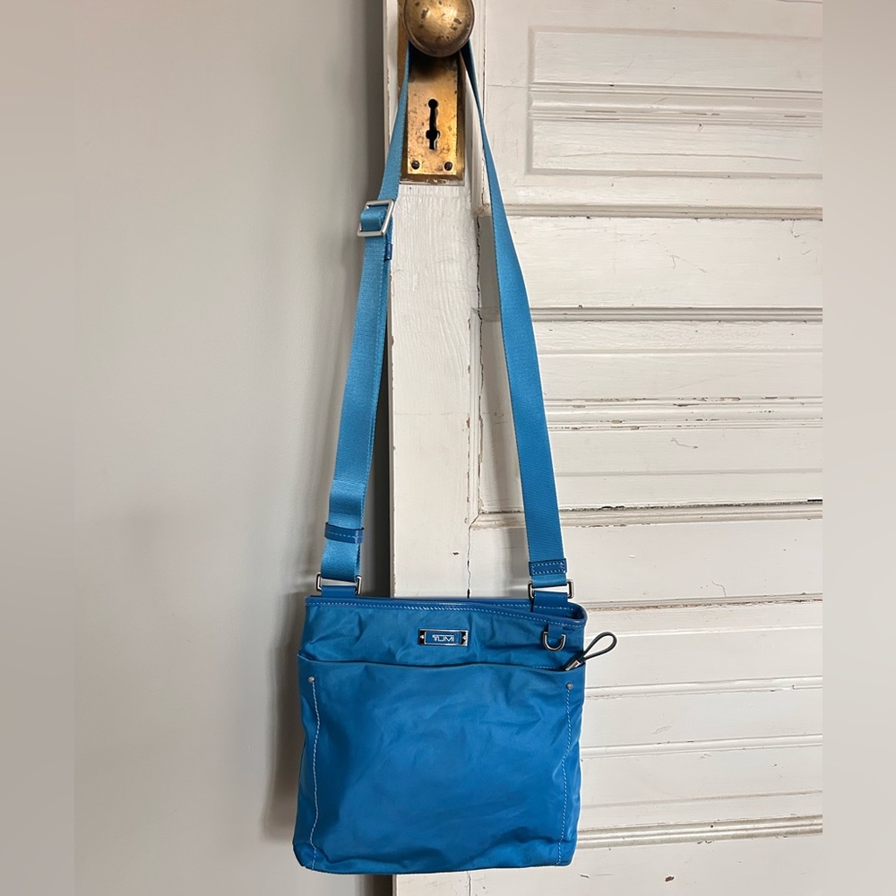 💙 Tumi Voyager Crossbody Bag - turquoise blue - Picture 1 of 8